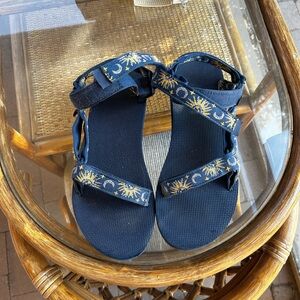 Teva Sandals Star And Moon Pattern